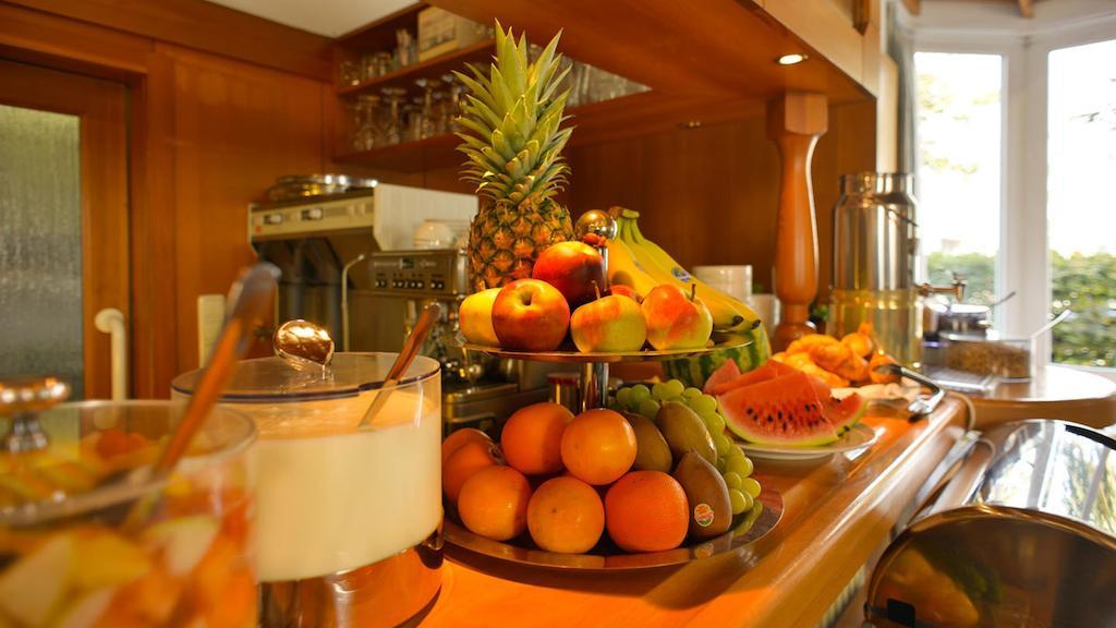 Amenity Hotel